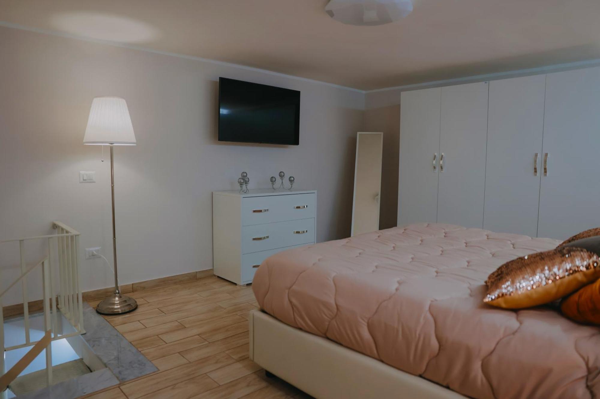 L'Ospite Napoletano Apartamento Nápoles Exterior foto