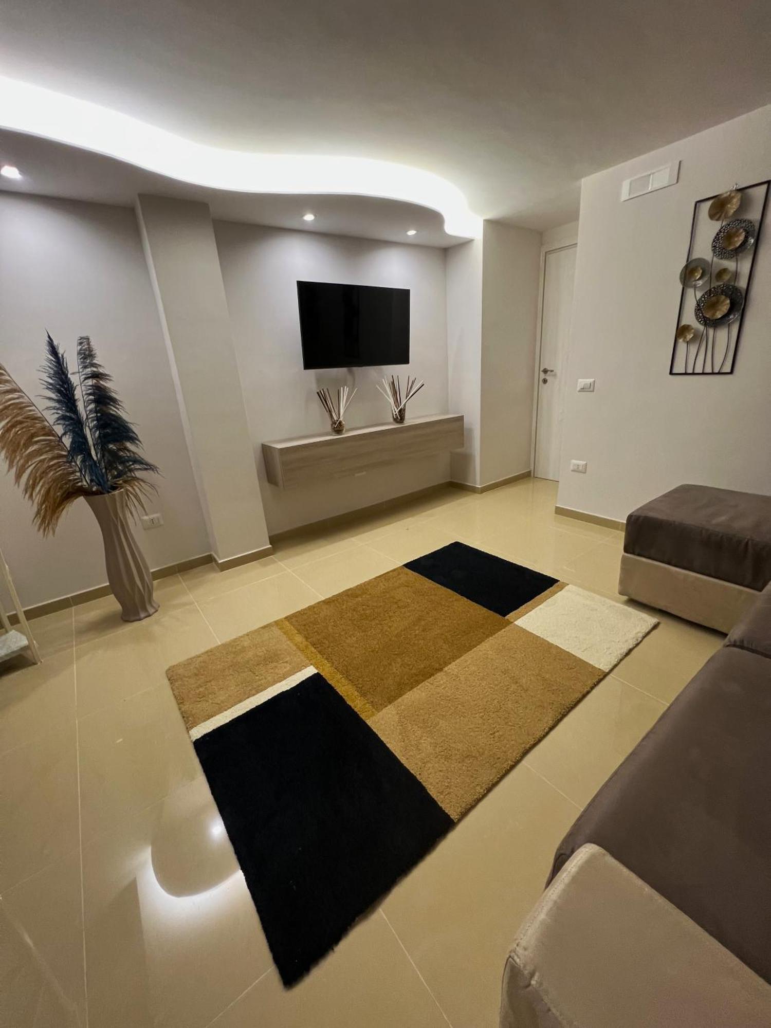 L'Ospite Napoletano Apartamento Nápoles Exterior foto