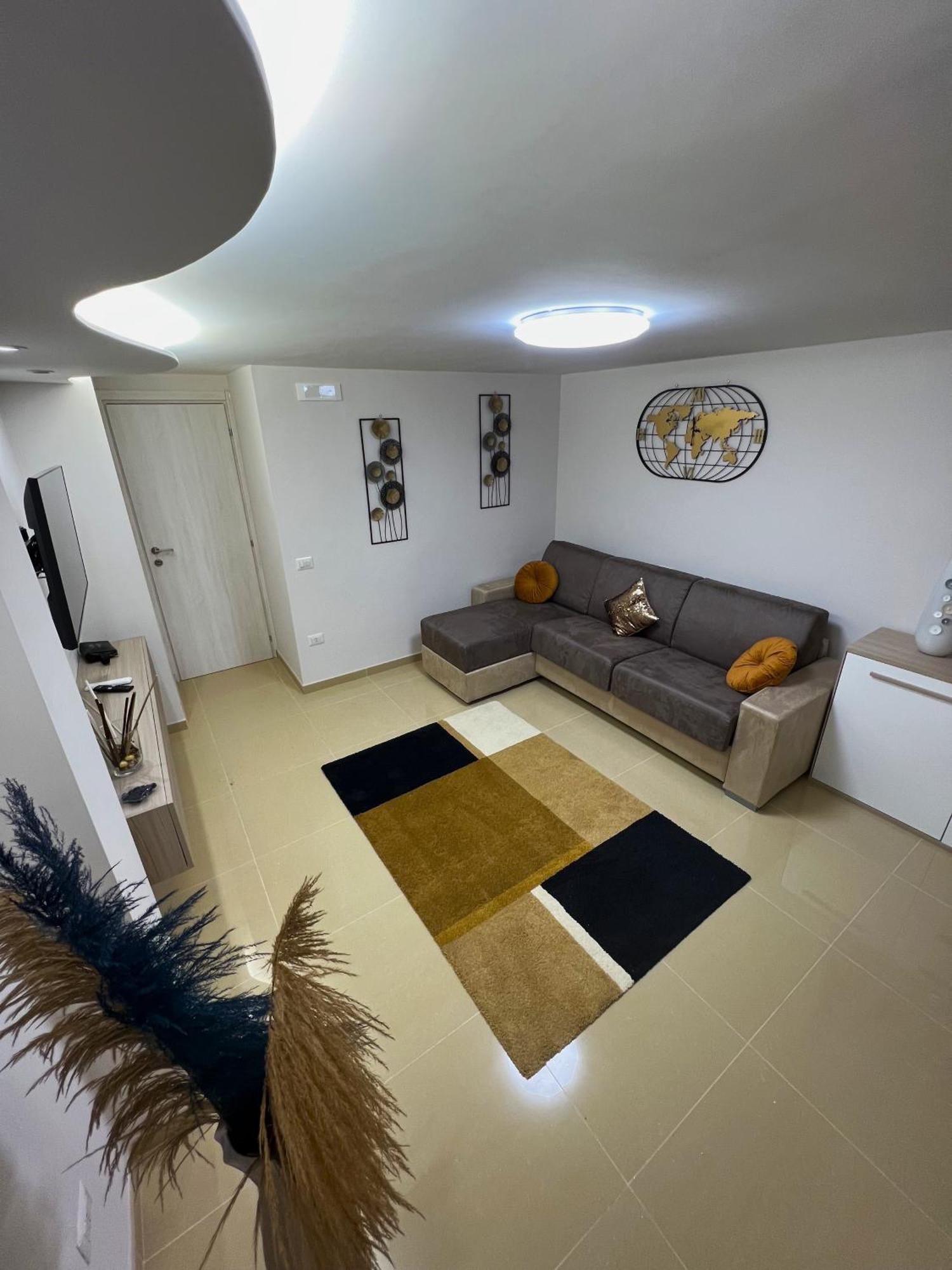 L'Ospite Napoletano Apartamento Nápoles Exterior foto